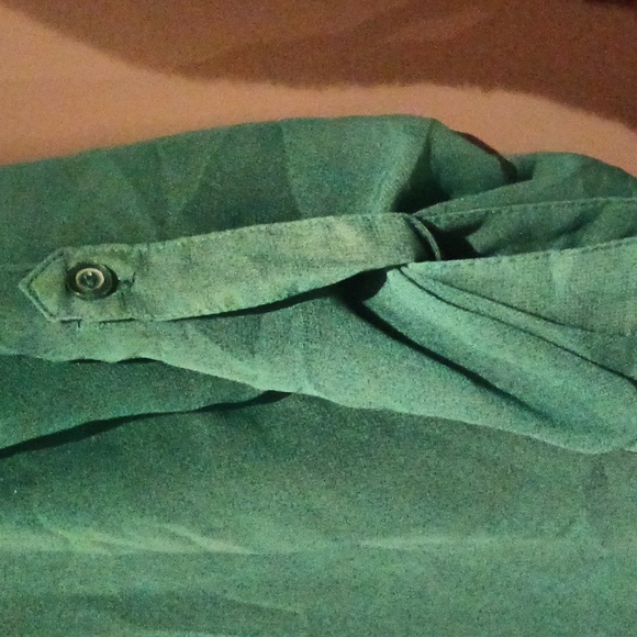 Woman's Long sleeved Blouse - Picture 7 of 9